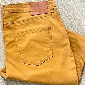 MAX COCOS MUSTARD YELLOW  STRAIGHT LEG STRETCH JEANS SIZE 16